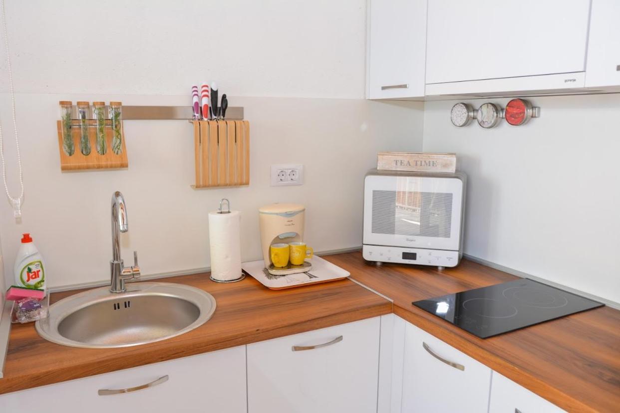 Apartment And Room Sveti Jakov Ντουμπρόβνικ Εξωτερικό φωτογραφία