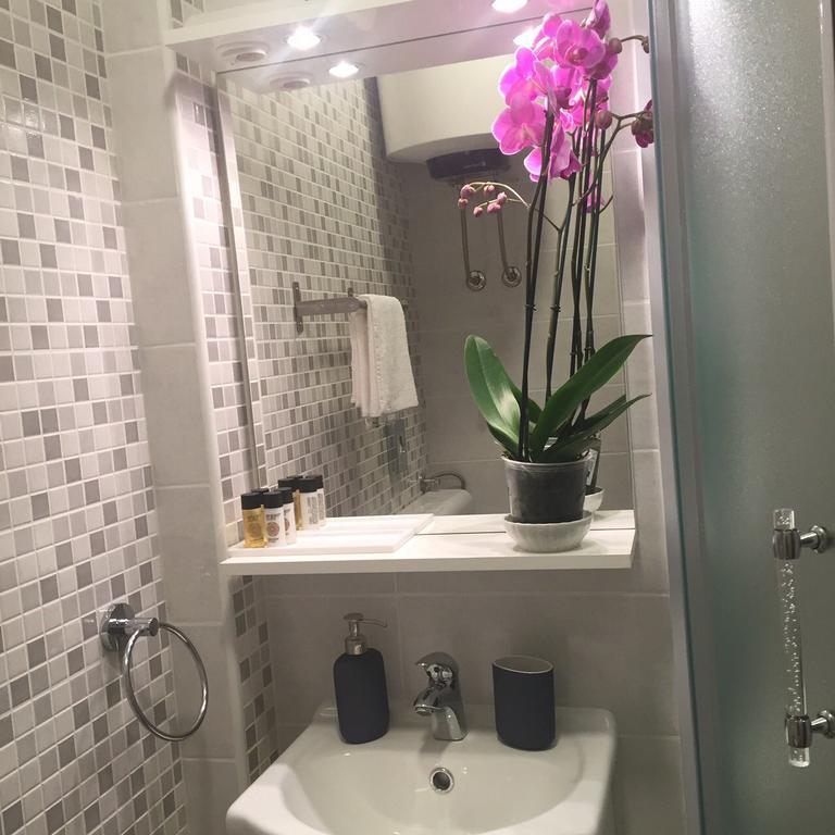 Apartment And Room Sveti Jakov Ντουμπρόβνικ Εξωτερικό φωτογραφία